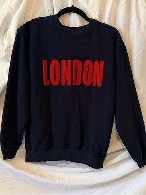 Crewneck Sweatshirt with Red 'LONDON' Appliqué - Navy Unisex Size Small (HH3)